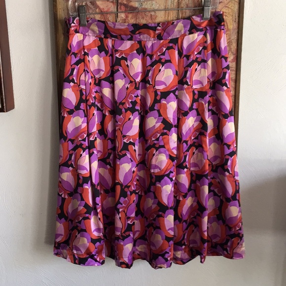 ZARA SILK SKIRT FLORAL PLEATED MIDI SKIRT A-LINE
6 - Picture 4 of 9
